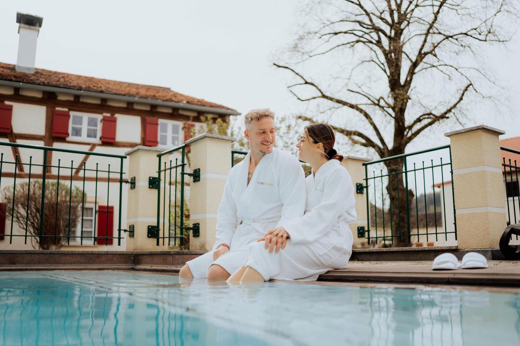 Hotel Dirsch Wellness & Spa Resort Emsing エクステリア 写真