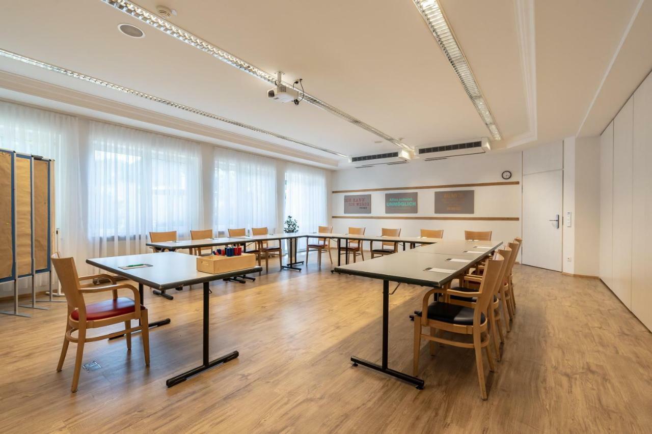 Hotel Dirsch Wellness & Spa Resort Emsing エクステリア 写真